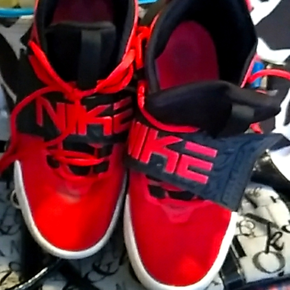Nike shoes